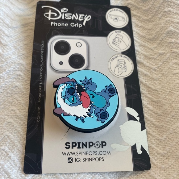 Disney Other - Brand new pop socket